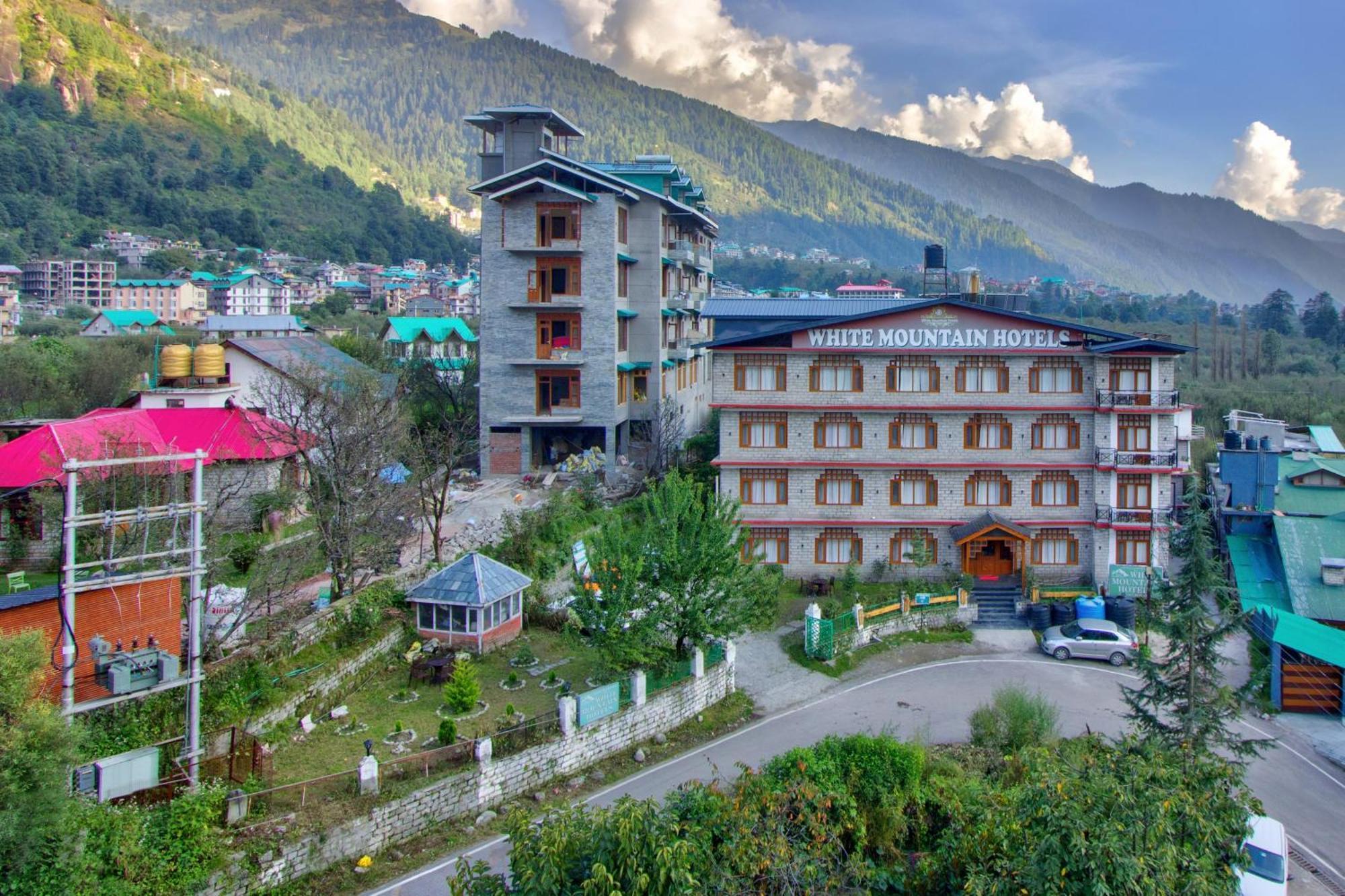 White Mountain Hotel Manāli Kültér fotó